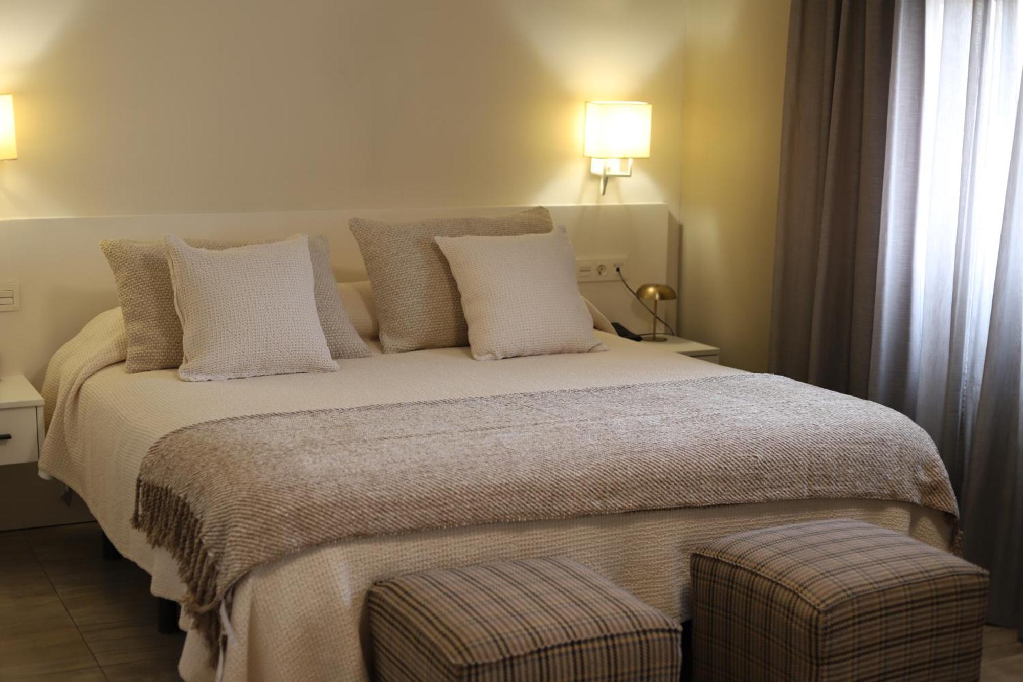 New Hotel Colon Mataró Buitenkant foto