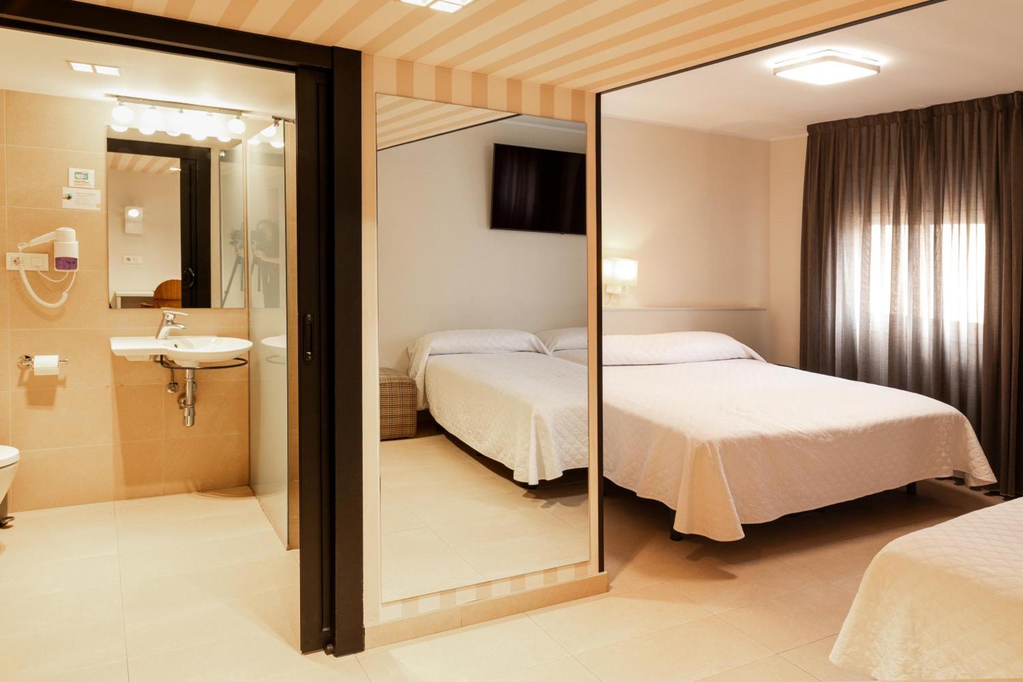 New Hotel Colon Mataró Kamer foto