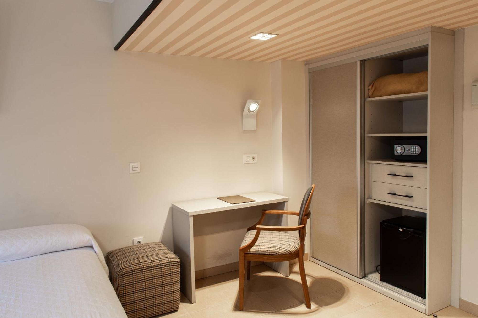 New Hotel Colon Mataró Kamer foto